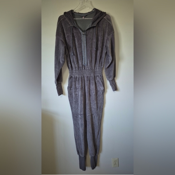 Free People Movement Velour Athleisure Gray Jumpsuit, Size XS Cozy Loungewear - Picture 2 of 14